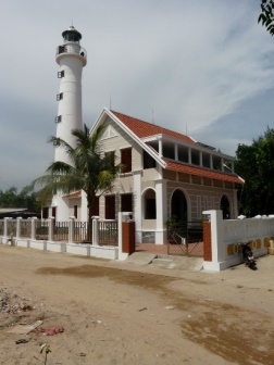 http://vms-north.vn/baodam/upload/images/denbien/dencuadai.jpg